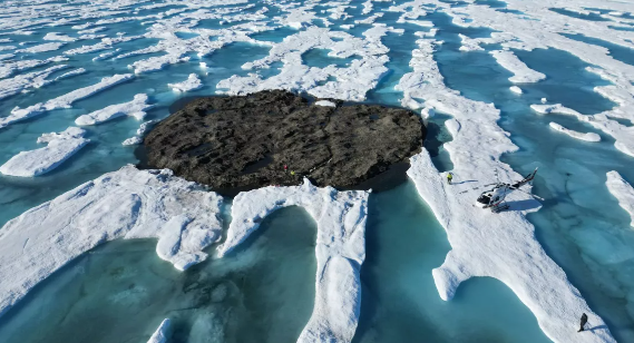 Misteri që qëndron pas “ishullit fantazmë” që u zhduk në Arktik